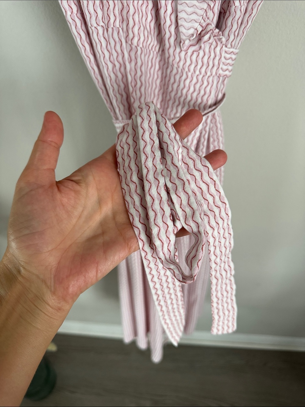 Ines de La Fressange x Uniqlo Pink Ruffle Wrap Midi Dress Rayon Size L - Picture 6 of 14